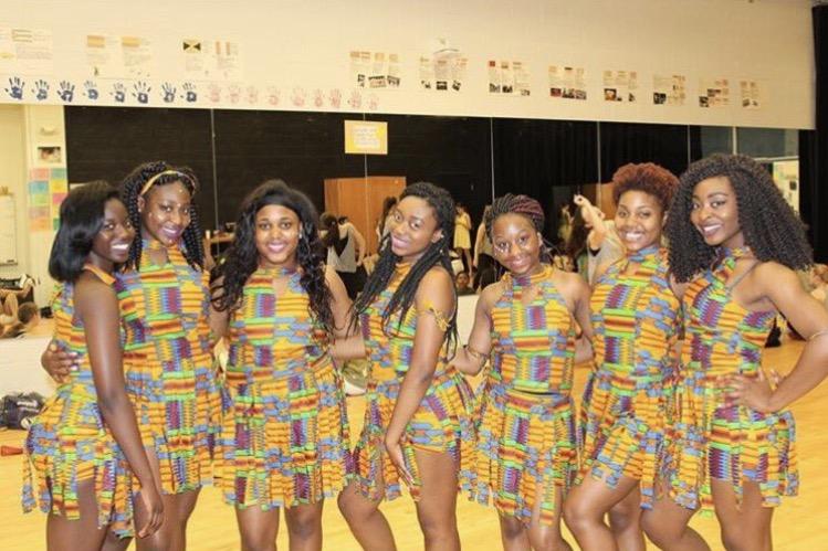 Posing+before+dancing+in+the+2016+International+Festival%2C+the+Modern+African+Dancers+enjoy+sharing+their+culture.+The+African+Student+Association+hopes+to+continue+growing+throughout+the+years+at+Millbrook.+