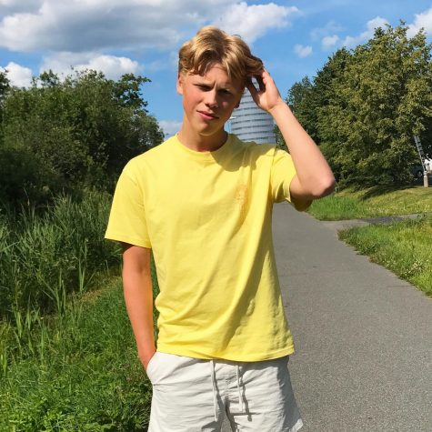 Walking through his home city Jönköping, Filip enjoys traveling wherever and whenever he can. Filip has been to many parts of the world and this year he makes his debut in America.