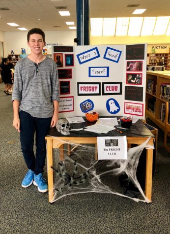 During the activity fair, the Fright Club booth gives visitors a spooky sneak peak at what is to come. The Fright Club has off campus field trips, horror prosthetic and makeup tutorials, and movie nights planned for the upcoming year.

