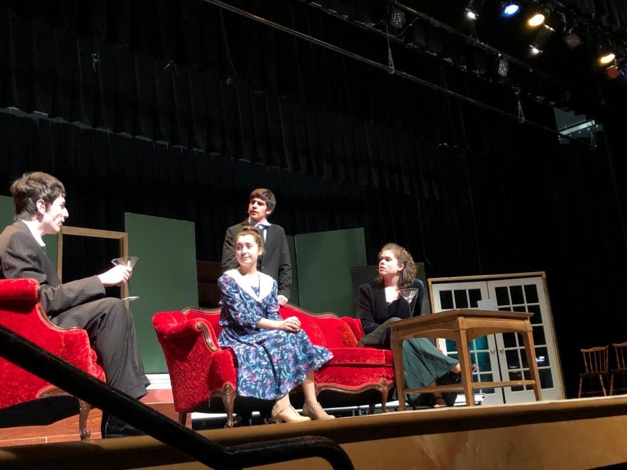 Rehearsing for their debut performance, junior Alex Machalikcy and seniors Riley Yates, Vinnie Davies, and Lily Gaddis run lines to prepare for the fall play. Blithe Spirit is the 2018 fall play that starts this Thursday and will continue through Saturday at 7:00 in the auditorium.