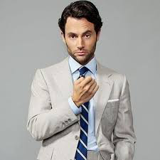 As a seemingly nice guy, it is no wonder that Penn Badgley has persuaded his fans to fall for his charming character, Joe. Can he do the same with Beck?  Or will she catch on to him before her own life is in his fingertips?