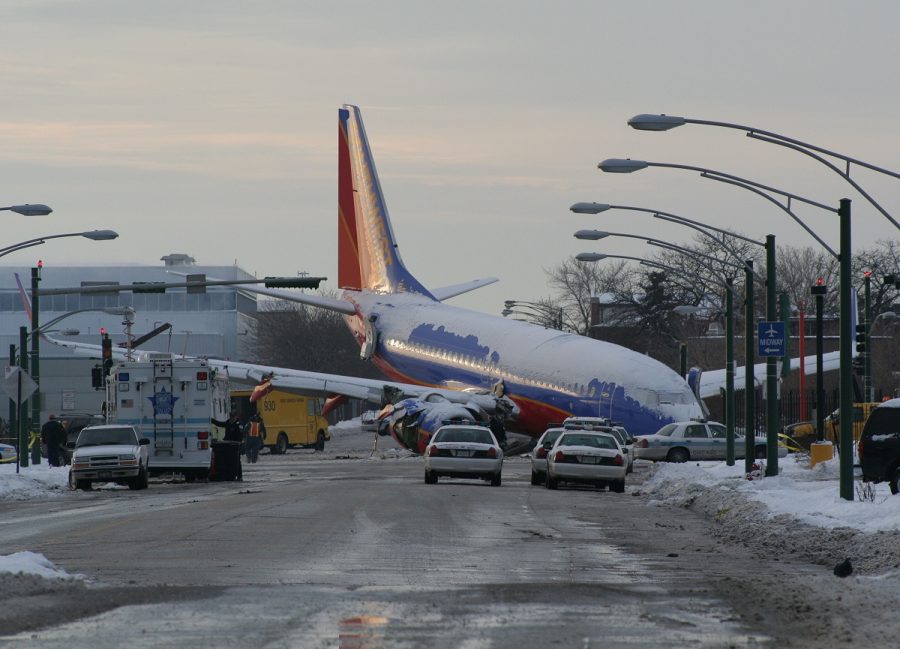 Crashed in the midst of traffic, a Boeing 737 on its way to Salt Lake City, Utah, fell in Chicago, Illinois in 2005, killing a child. This is only one of the Boeing 737 plane crashes that have occurred leading up to the present cancellations, which are now extended to April 24.