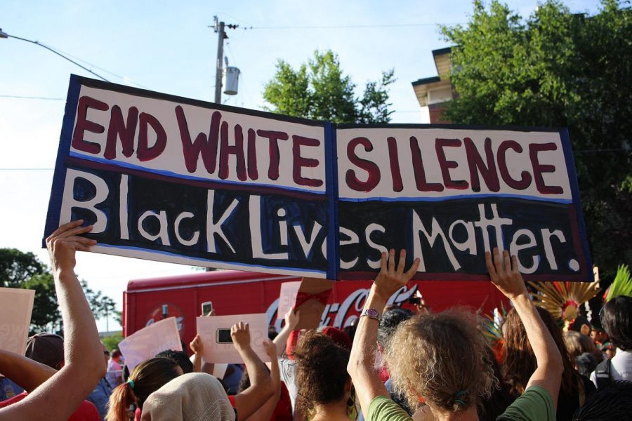 This image displays the thousands of protestors gathered together to support the Black Lives Matter movement. Spurred by ongoing police brutality against blacks and the murder of George Floyd, protests have erupted across the country, eventually leading to a curfew being set in Raleigh, NC amidst property destruction in downtown. 