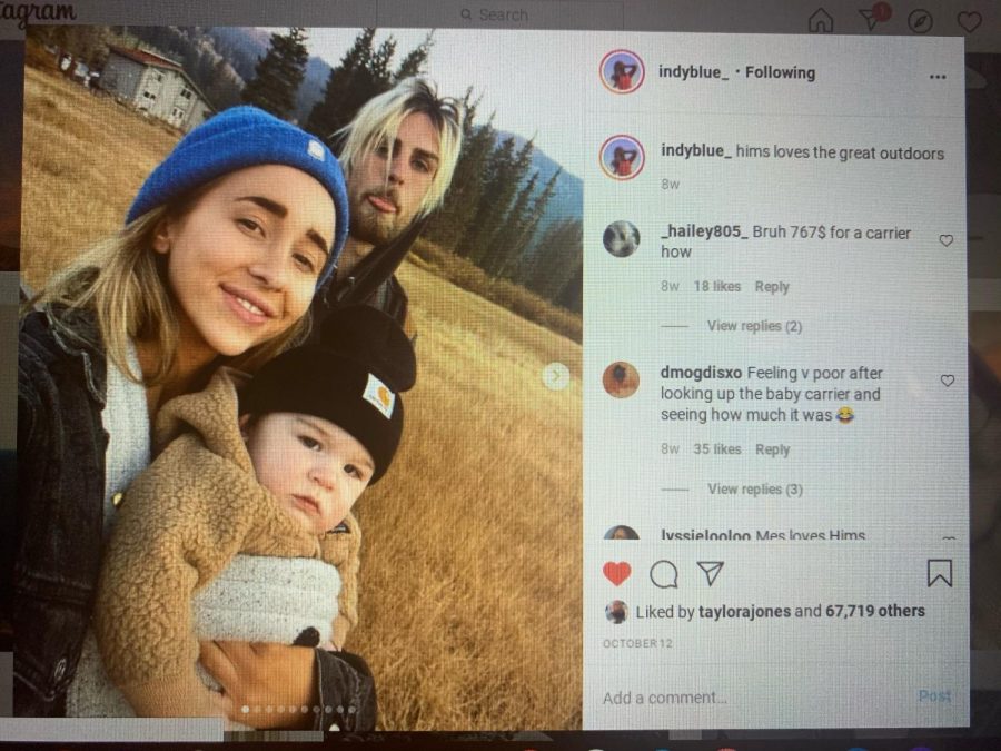 Hiking as a family, Indy Blue and Jackson Dunford enjoy the great outdoors with their baby, Seven. They have been living together since June of 2019, seven months before he was born.
