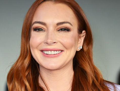 Former child star Lindsay Lohan is back into acting. Viewers can watch Falling for Christmas on Netflix to get into the holiday spirit.  
