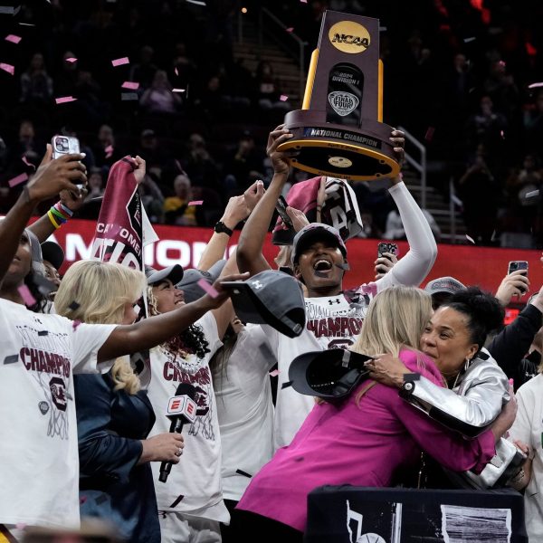 The Gamecocks after defeating Iowa in the championship game.