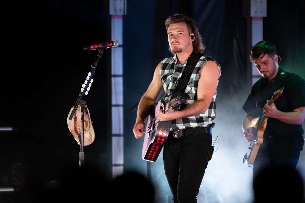 Country music star Morgan Wallen arrested on felony charge. Allegedly threw a chair from a Nashville rooftop bar