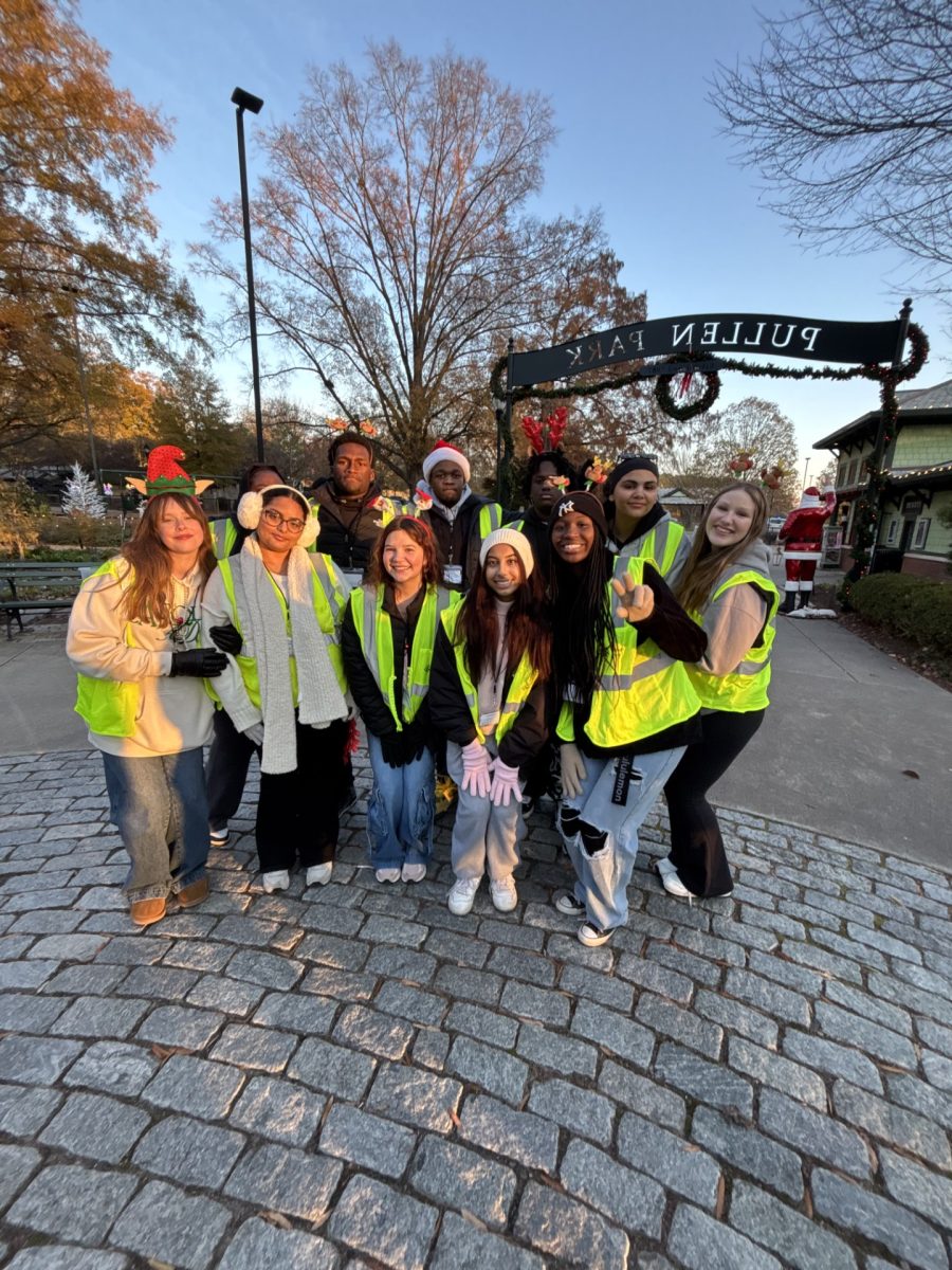 FCCLA Members at Holiday Express in Pullen Park