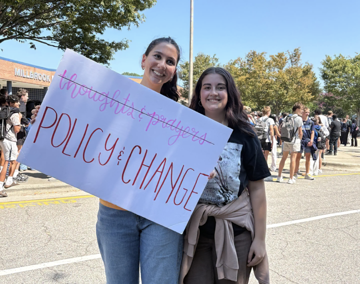 The peaceful demonstration at Millbrook advocating for gun control, had over a thousand participants! 