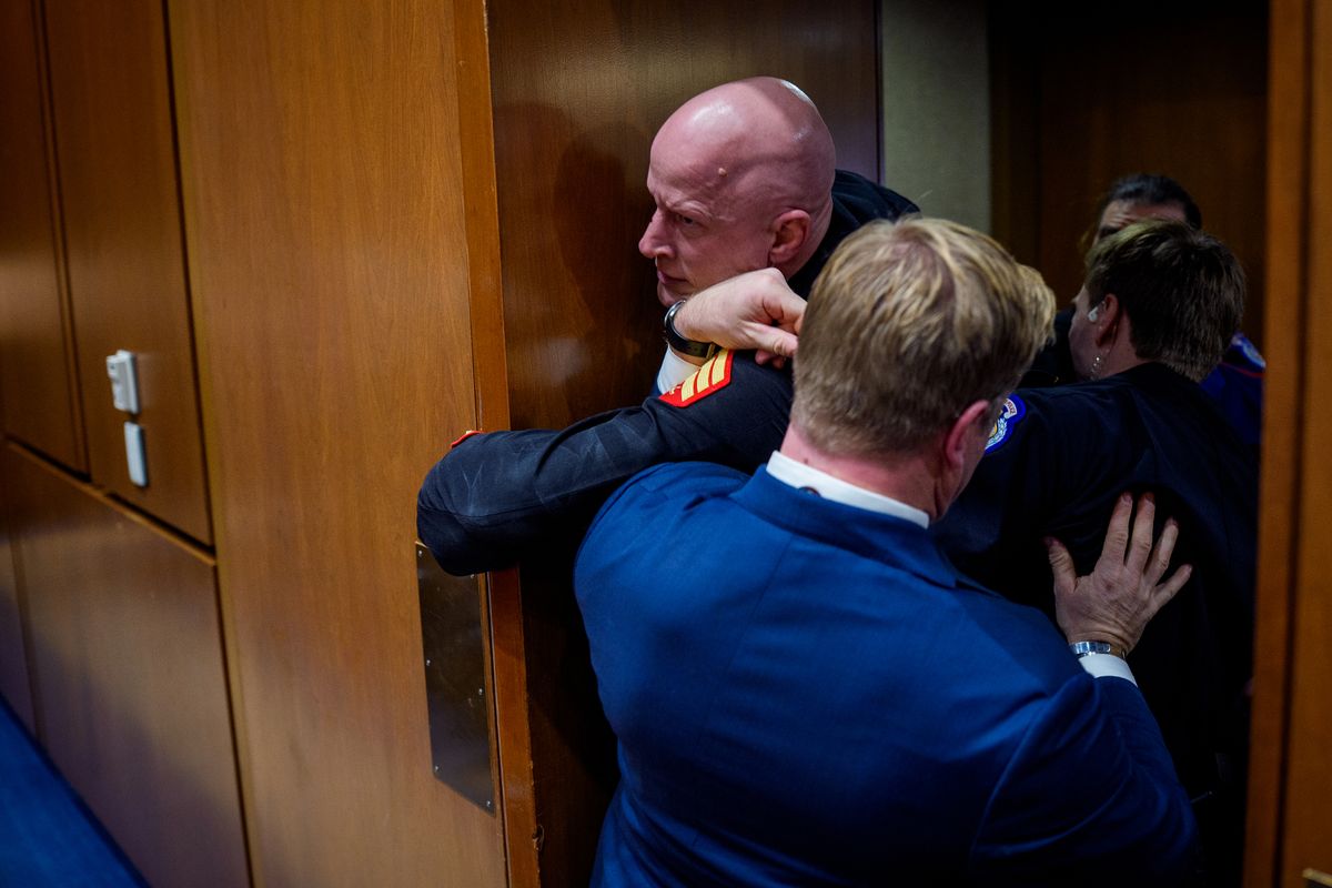 Marine veteran protesting against US Iran war has arm broken in capitol clash